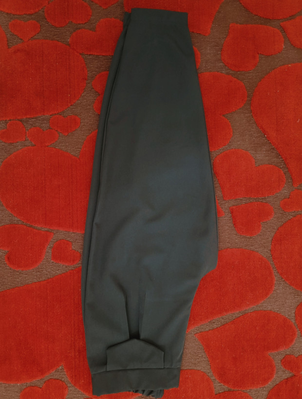 شلوار خمره ای طرح جیب زنانه مازراتی (کرم روشن)